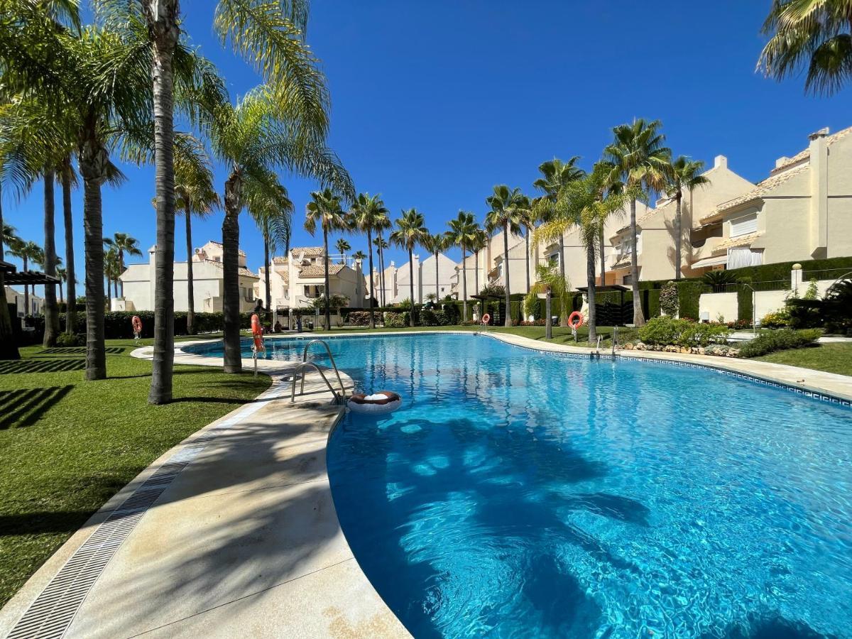 El Arenal Townhouse By The Beach With Swimming Pool - Eaw Homes มาร์เบยา ภายนอก รูปภาพ
