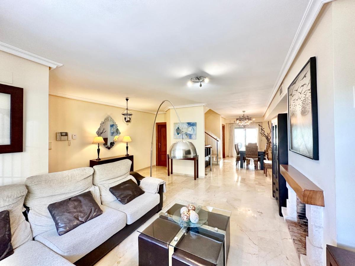 El Arenal Townhouse By The Beach With Swimming Pool - Eaw Homes มาร์เบยา ภายนอก รูปภาพ